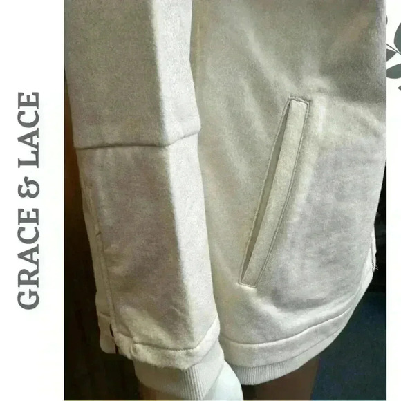 Grace @ Lace Move Free Leather Like Cream Knit Motorcycle Jacket Size XXL - Picture 10 of 12